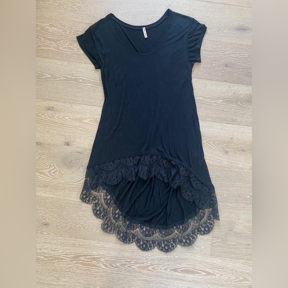 Emma & Sam high-low Black Lace dress - Picture 1 of 5